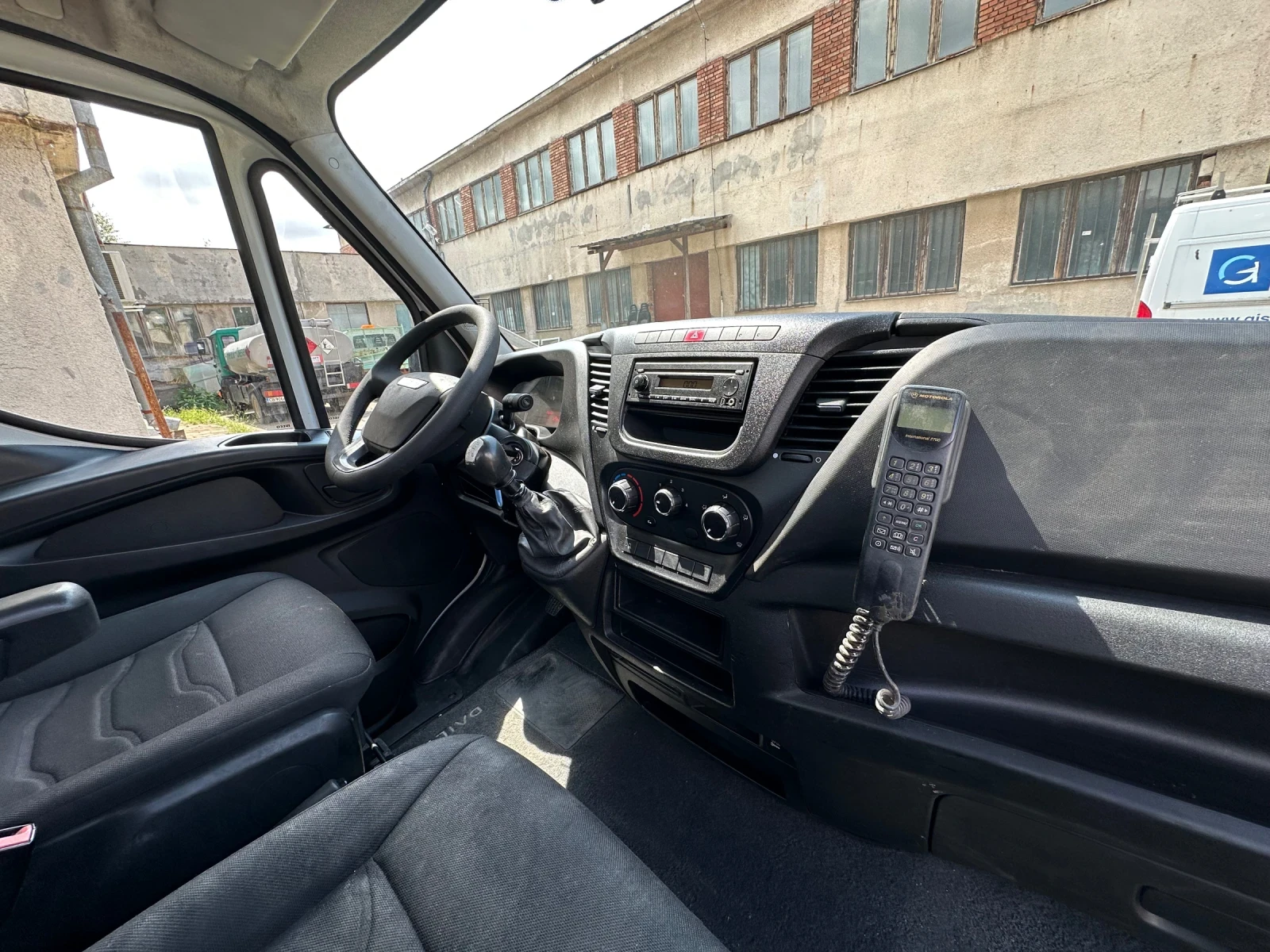 Iveco 35c13 Нов Внос , Самосвал 3, 40на2.10, Обслужен! - изображение 9