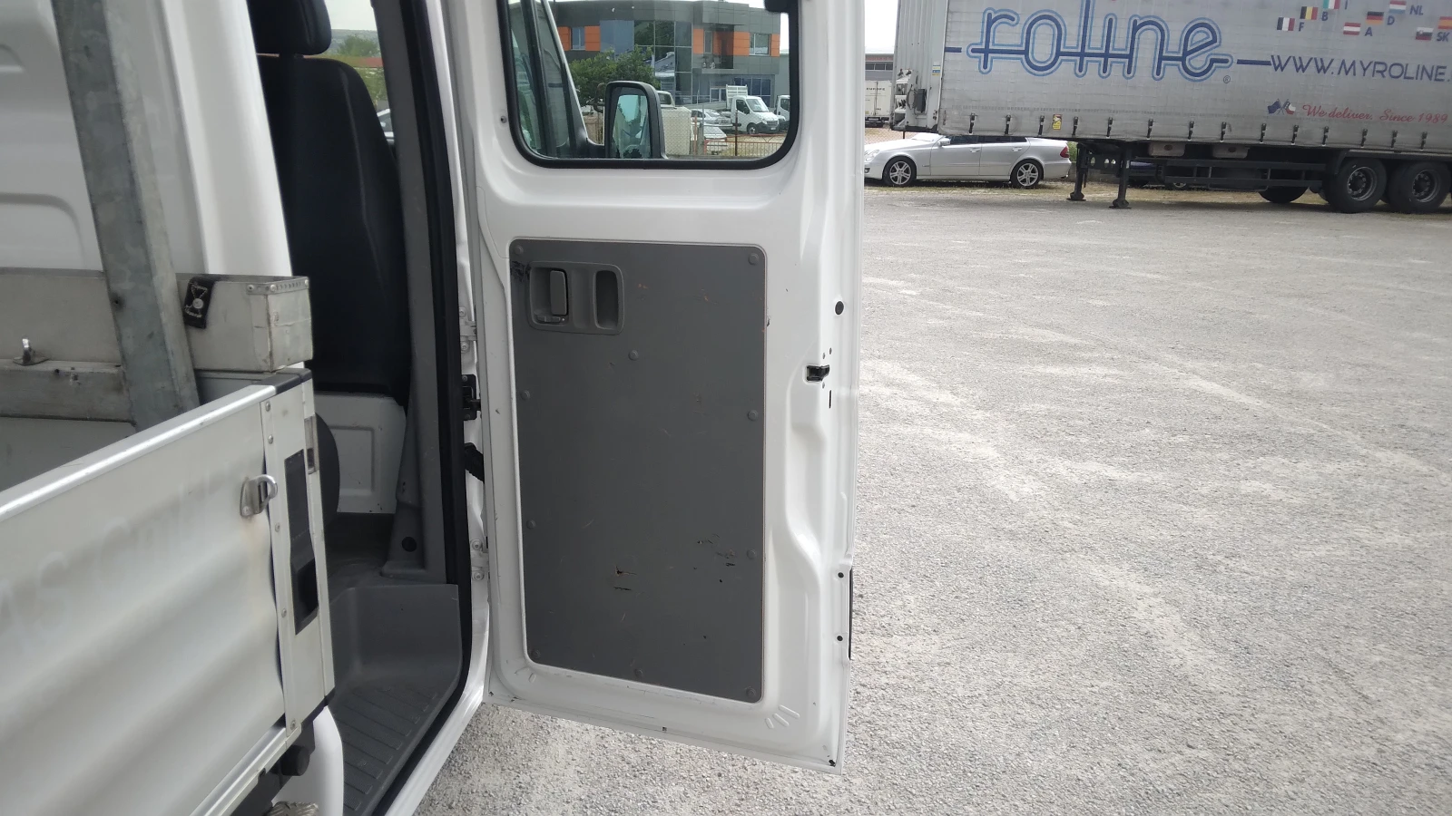 VW Crafter, снимка 7 - Бусове и автобуси - 54753617