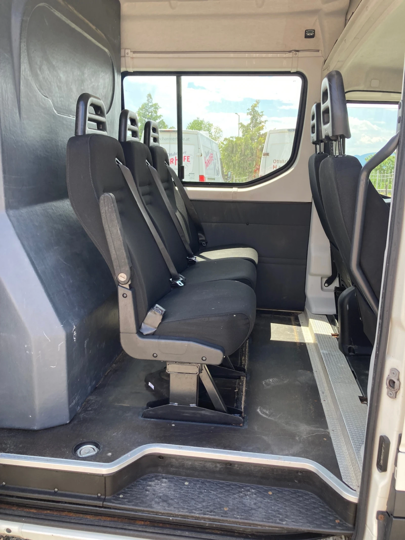Iveco Daily 50-150, снимка 11 - Бусове и автобуси - 55260743