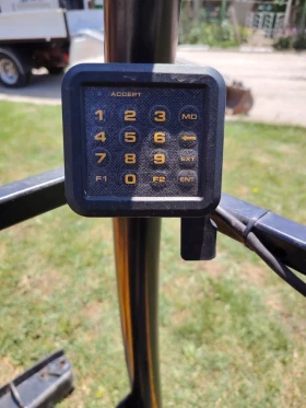 Багер JCB, снимка 9