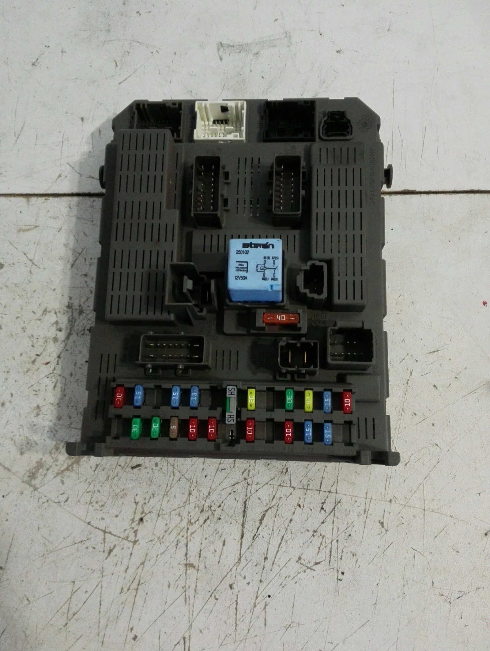 ������� ����� ��� (bsi) ���� 807 2.0 | Mobile.bg � ����������� 1