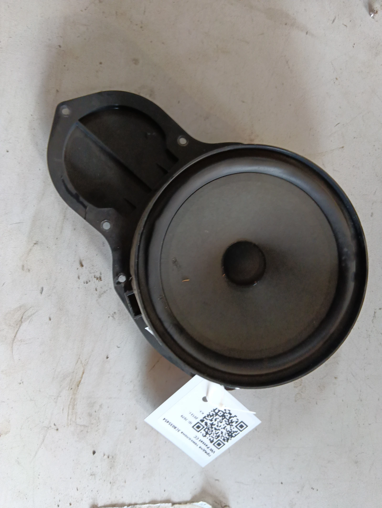 предна тонколона 3C8035454 VW Passat CC