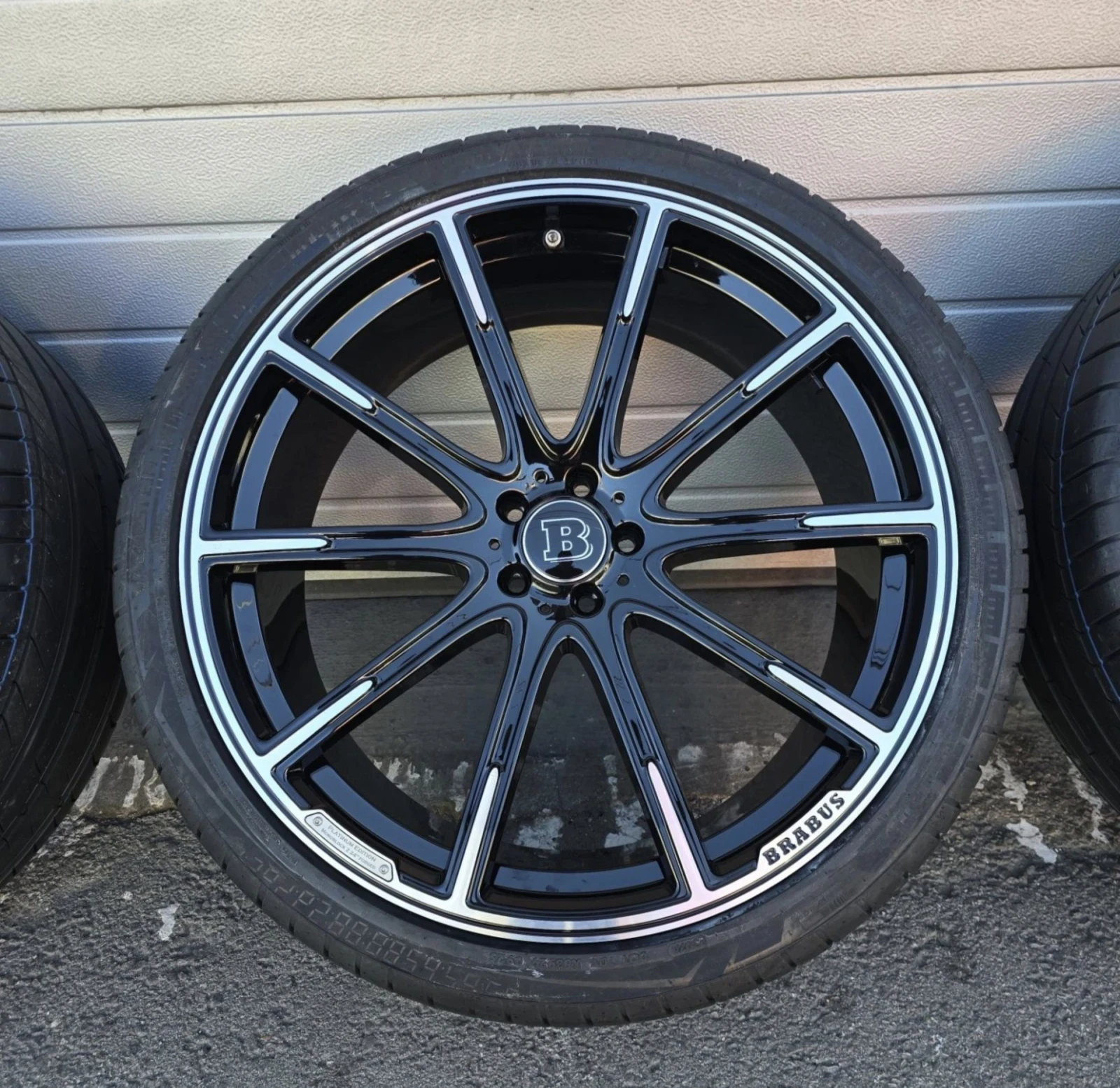    295/30R24  Mercedes-Benz G 65 AMG | Mobile.bg   2