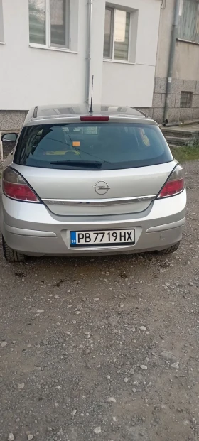 Opel Astra, снимка 1