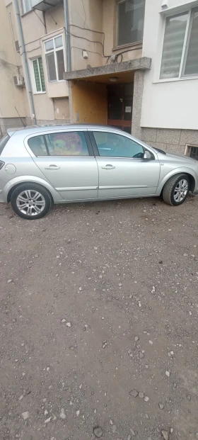 Opel Astra, снимка 2