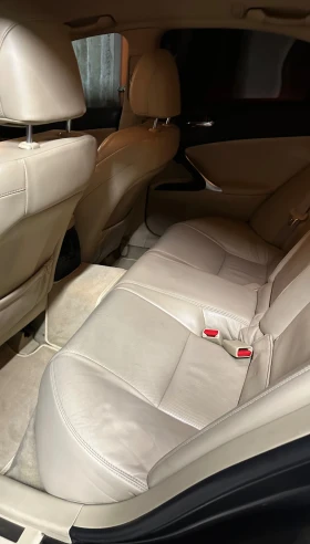 Lexus IS 220d | Mobile.bg    6