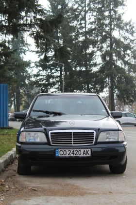 Mercedes-Benz C 180, снимка 3