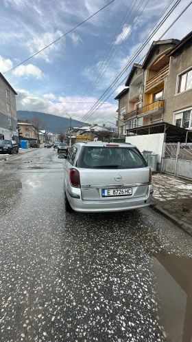 Opel Astra - 950 € / 1858.04 лв. - 68211798 6