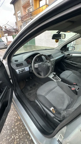 Opel Astra - 950 € / 1858.04 лв. - 68211798 9