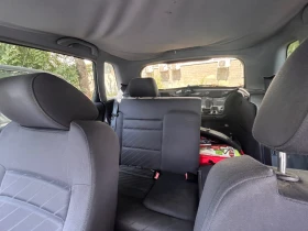 Audi A3 - 900 € / 1760.25 лв. - 60397892 7