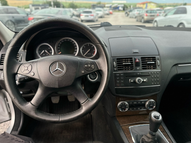 Mercedes-Benz C 200, снимка 8 - Автомобили и джипове - 46368413