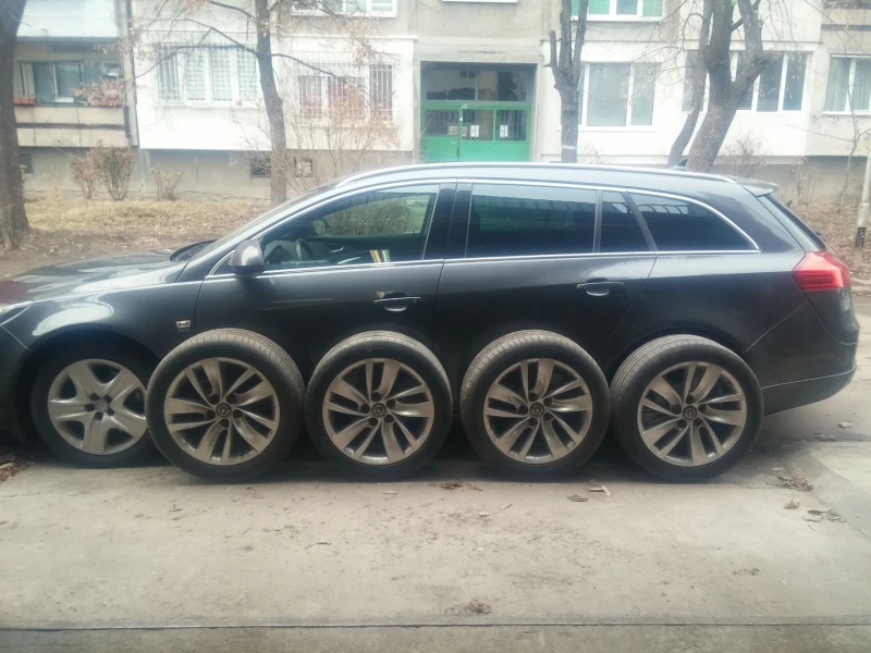 Opel Insignia, снимка 13 - Автомобили и джипове - 48397372