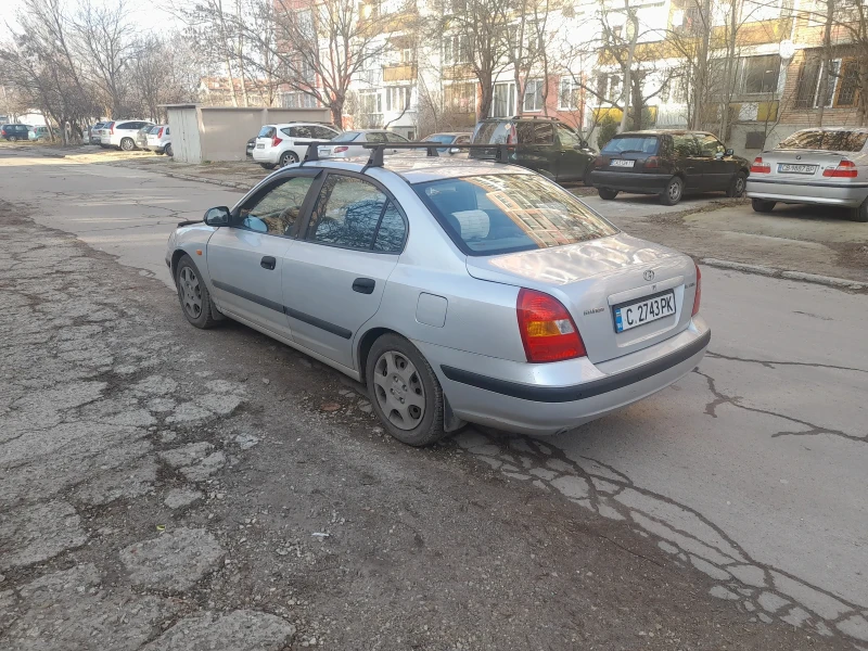 Hyundai Elantra, снимка 4 - Автомобили и джипове - 48498231