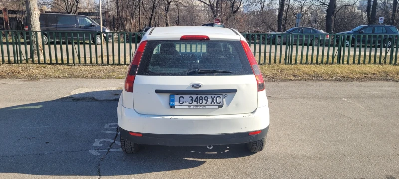 Ford Fiesta, снимка 5 - Автомобили и джипове - 49061908