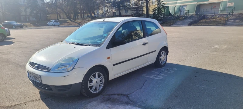 Ford Fiesta, снимка 2 - Автомобили и джипове - 49061908