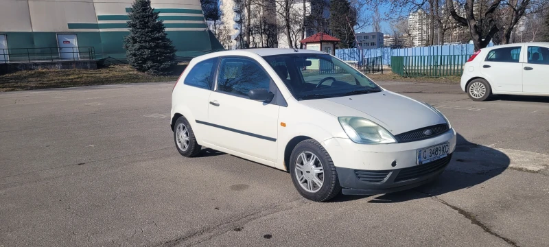 Ford Fiesta, снимка 1 - Автомобили и джипове - 49061908