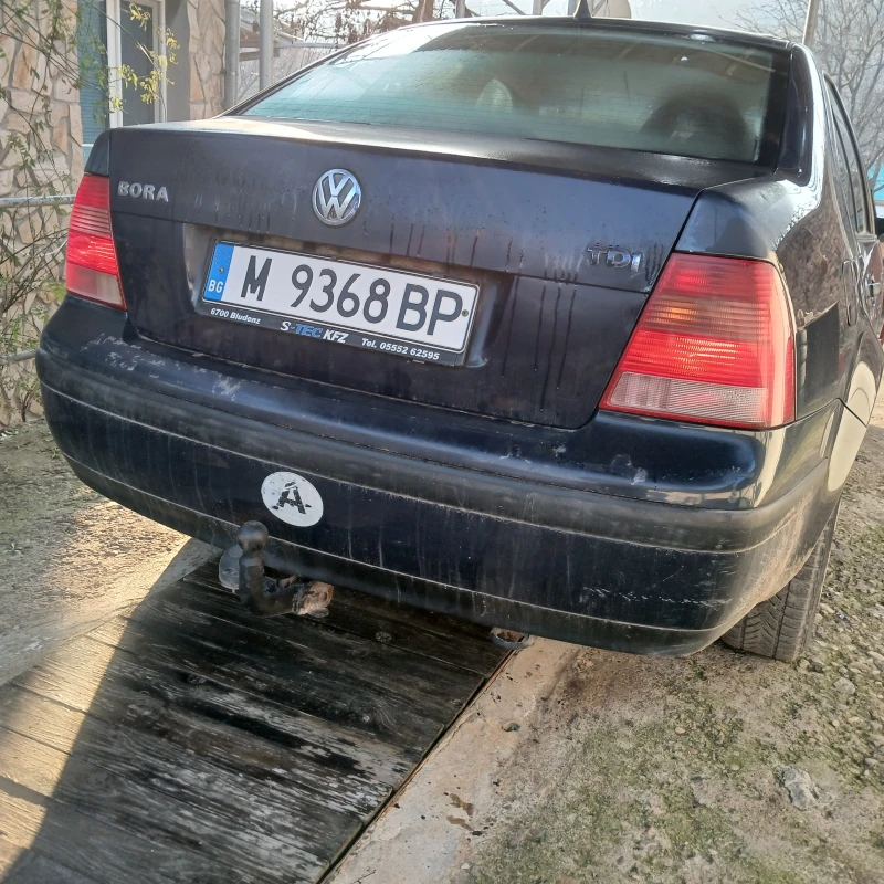 VW Bora 1.9tdi, снимка 6 - Автомобили и джипове - 49212348