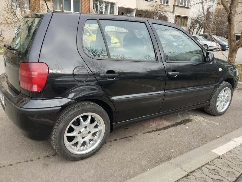 VW Polo 1.4 бензин , снимка 5 - Автомобили и джипове - 49238250