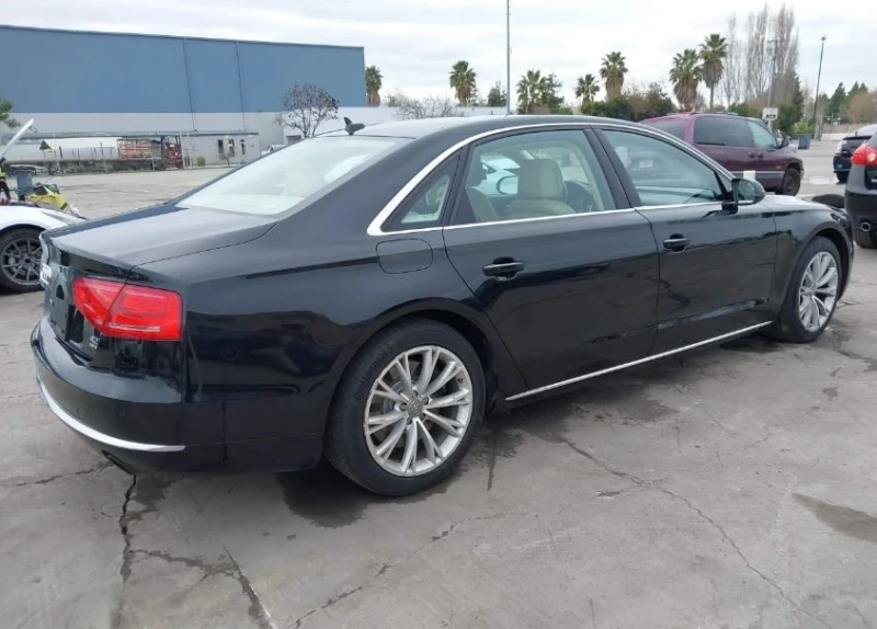 Audi A8, снимка 5 - Автомобили и джипове - 49389925