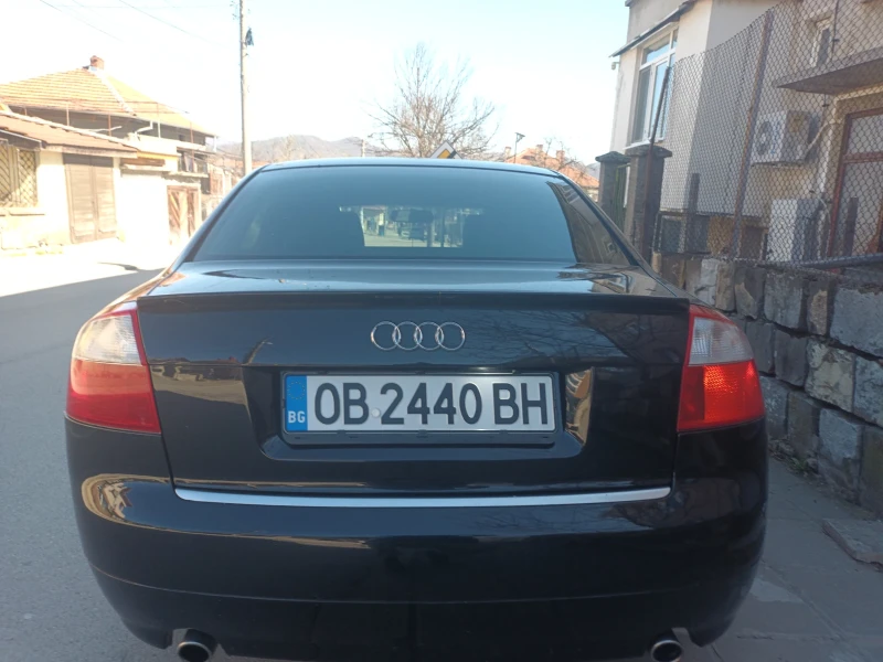 Audi A4 1.8 TURBO , снимка 6 - Автомобили и джипове - 49583847