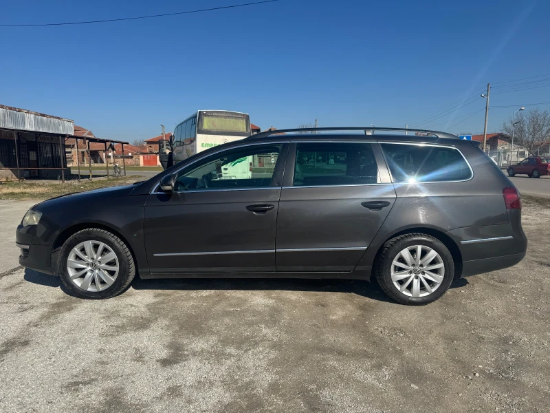 VW Passat, снимка 2 - Автомобили и джипове - 49600699