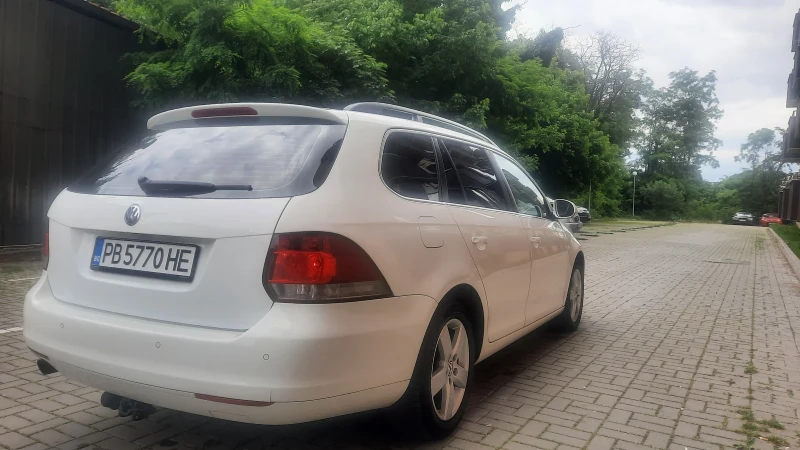 VW Golf Variant 1.6TDI 105, снимка 8 - Автомобили и джипове - 52082266