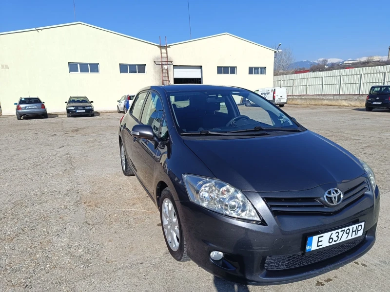 Toyota Auris 1.4d, снимка 2 - Автомобили и джипове - 50753667