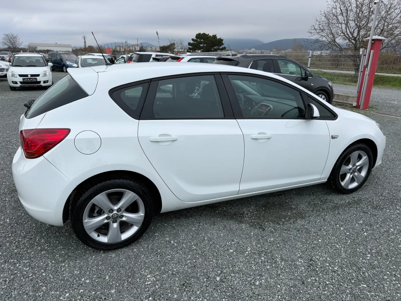 Opel Astra (KATO НОВА), снимка 5 - Автомобили и джипове - 52503306