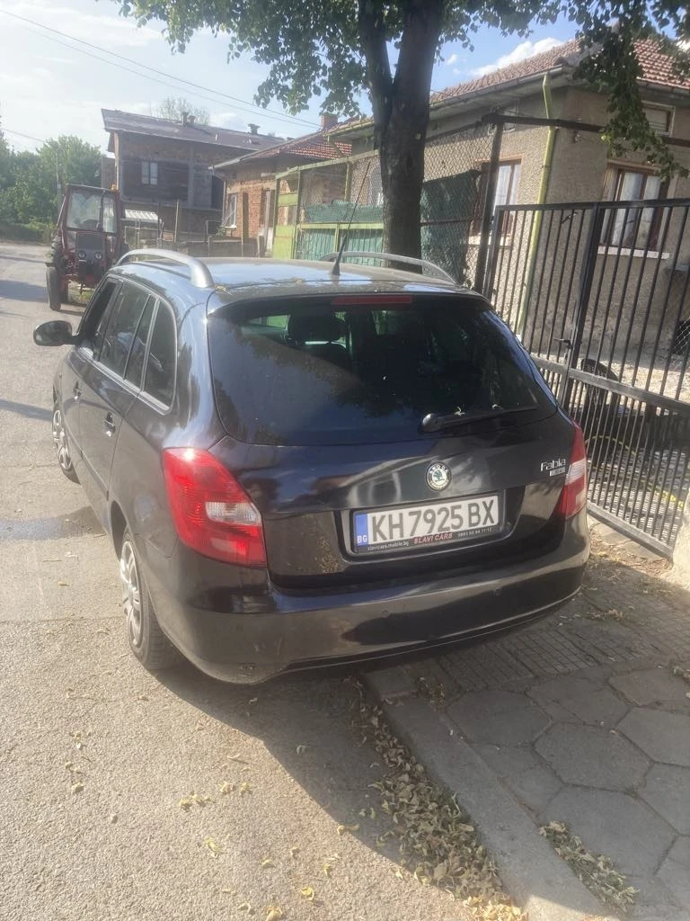 Skoda Fabia, снимка 3 - Автомобили и джипове - 47217797