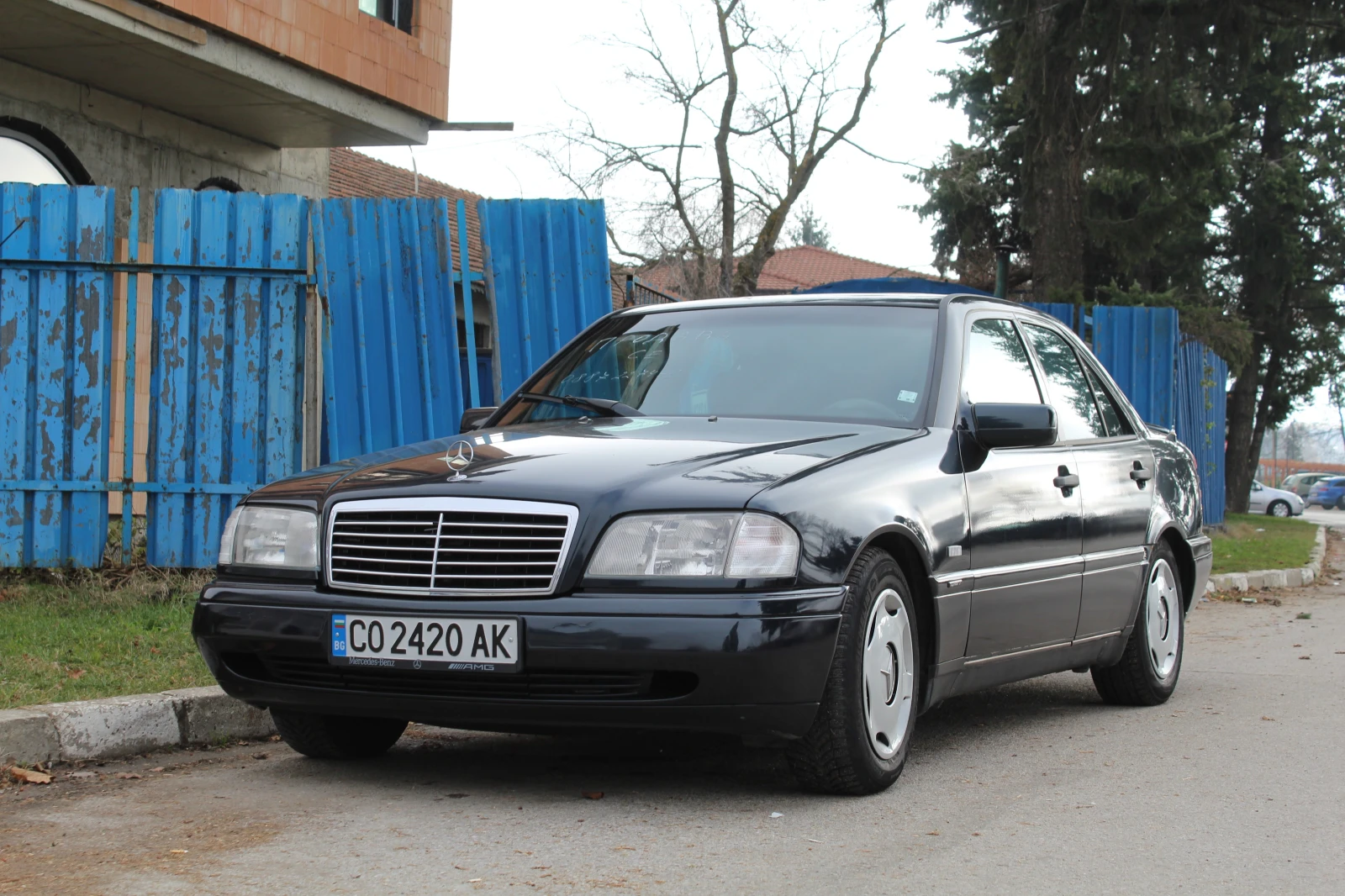 Mercedes-Benz C 180, снимка 1