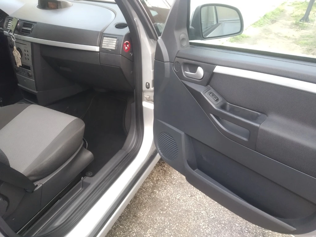 Opel Meriva 1.6 - изображение 6