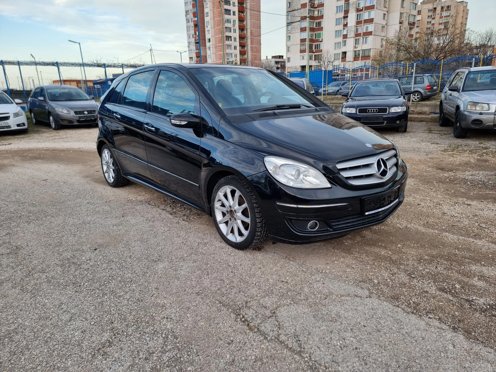 Mercedes-Benz B 150 1.5I FACE - изображение 8