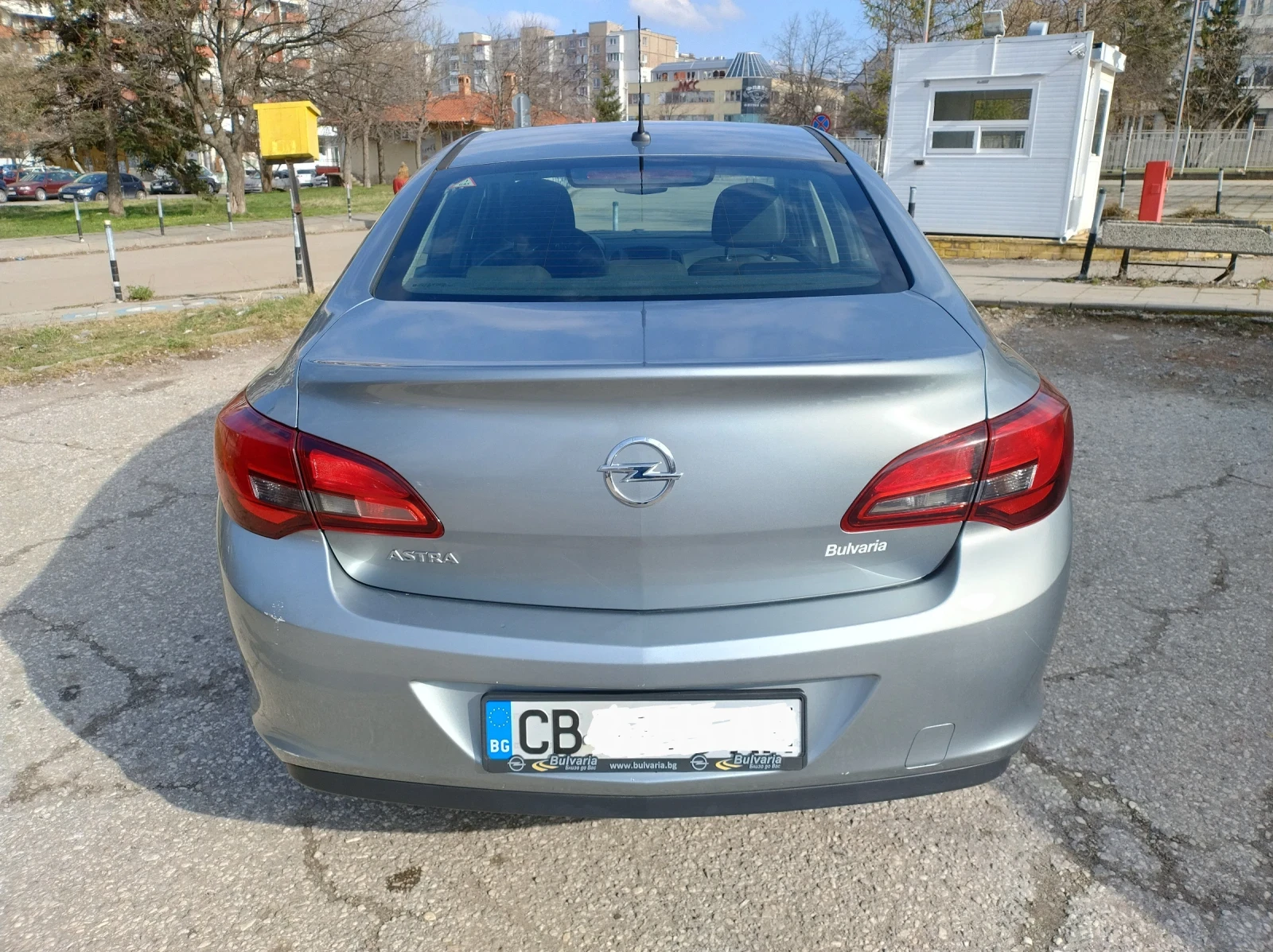 Opel Astra J 1.6 LPG - изображение 5