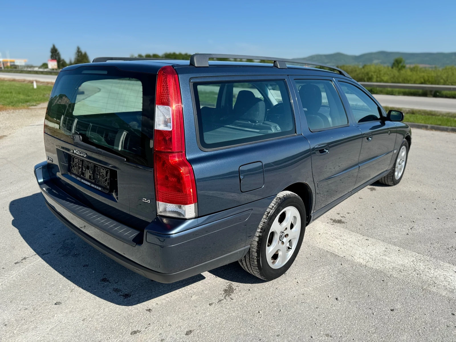 Volvo V70 2.4 I 170 PS - изображение 6