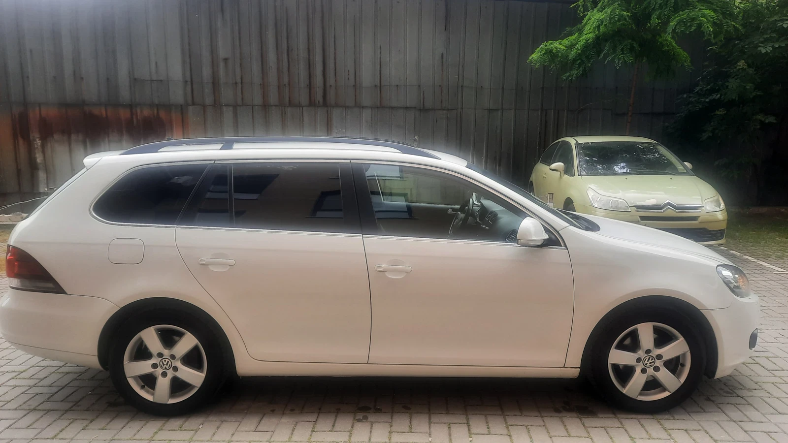 VW Golf Variant 1.6TDI 105 - изображение 5