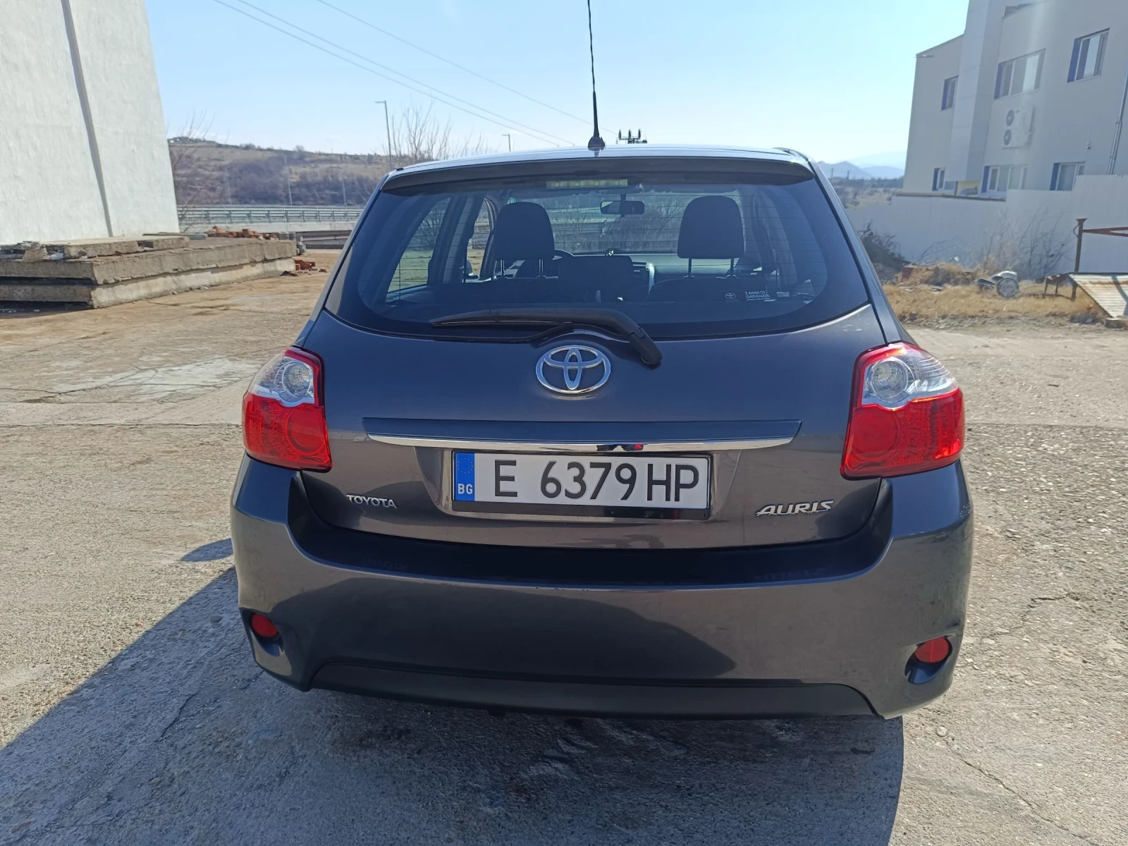 Toyota Auris 1.4d - изображение 7