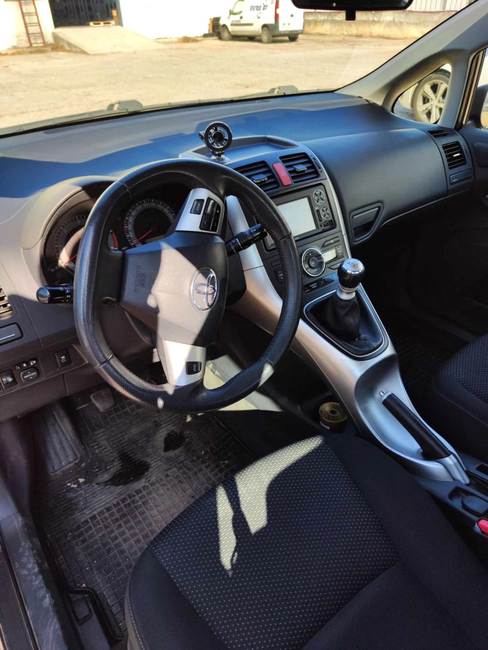 Toyota Auris 1.4d | Mobile.bg   16