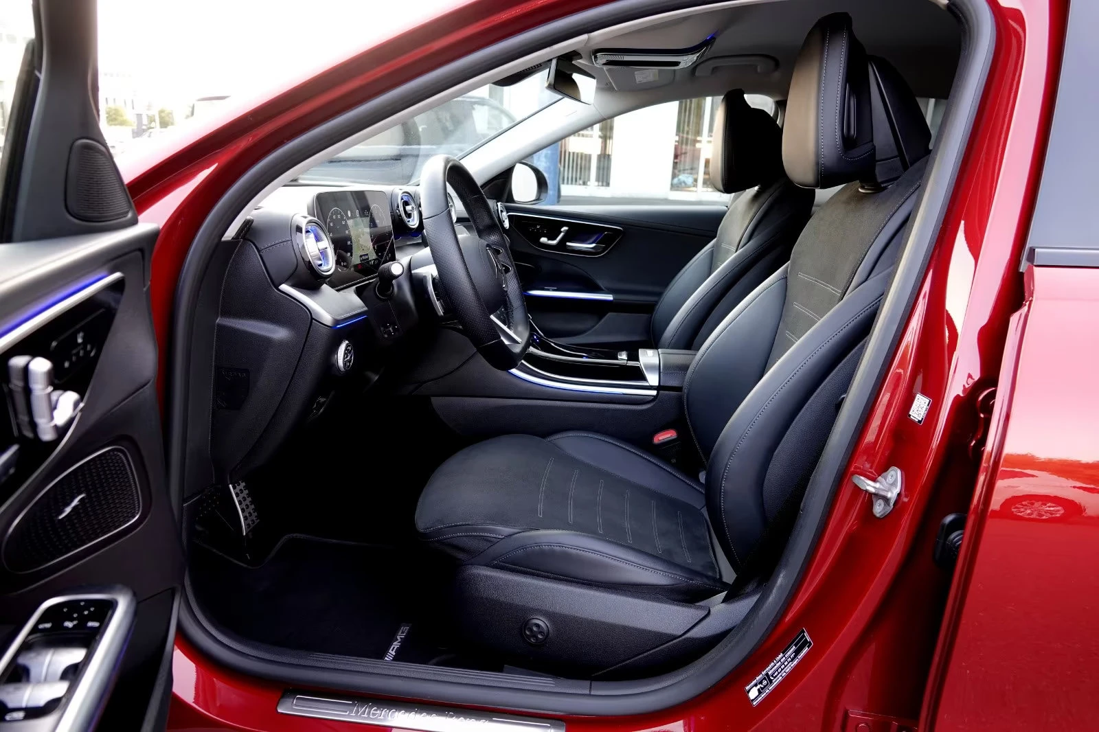 Mercedes-Benz C 300 AMG-SPORTP./275HP/CARPLAY/MEMO/DESIGNO/CAM/690f - изображение 7