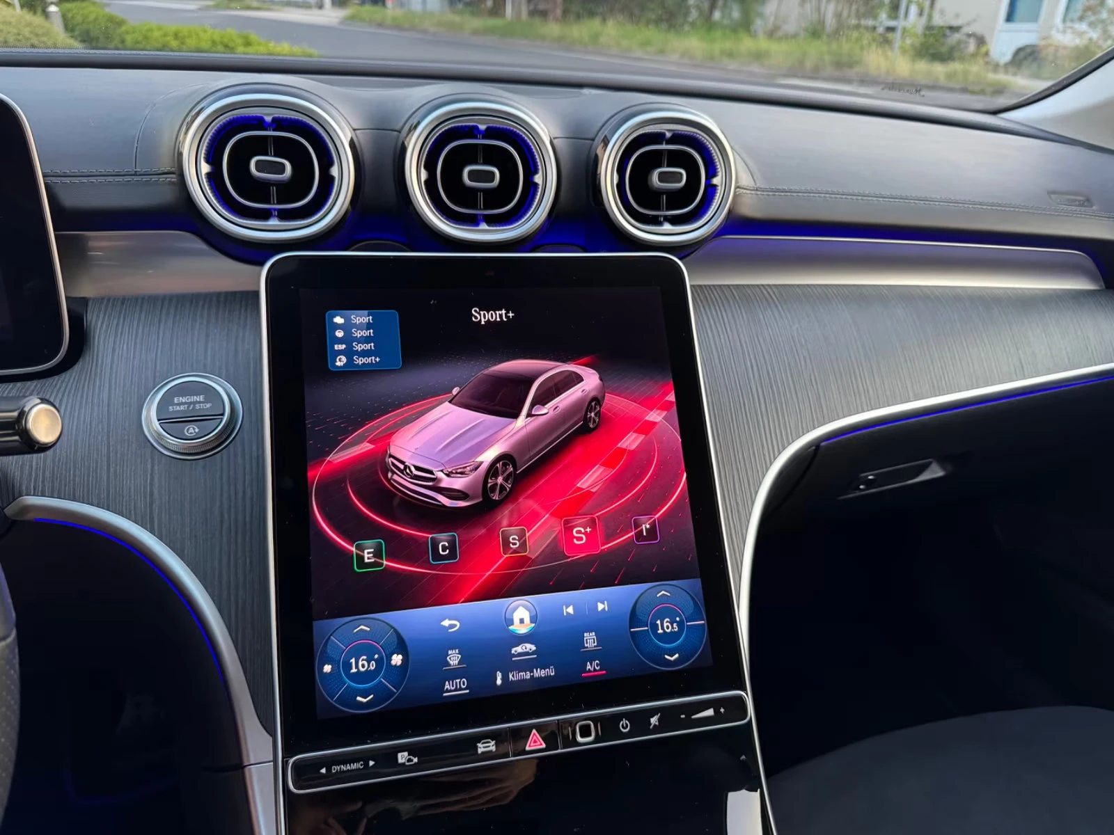 Mercedes-Benz C 300 AMG-SPORTP./275HP/CARPLAY/MEMO/DESIGNO/CAM/690f | Mobile.bg   11