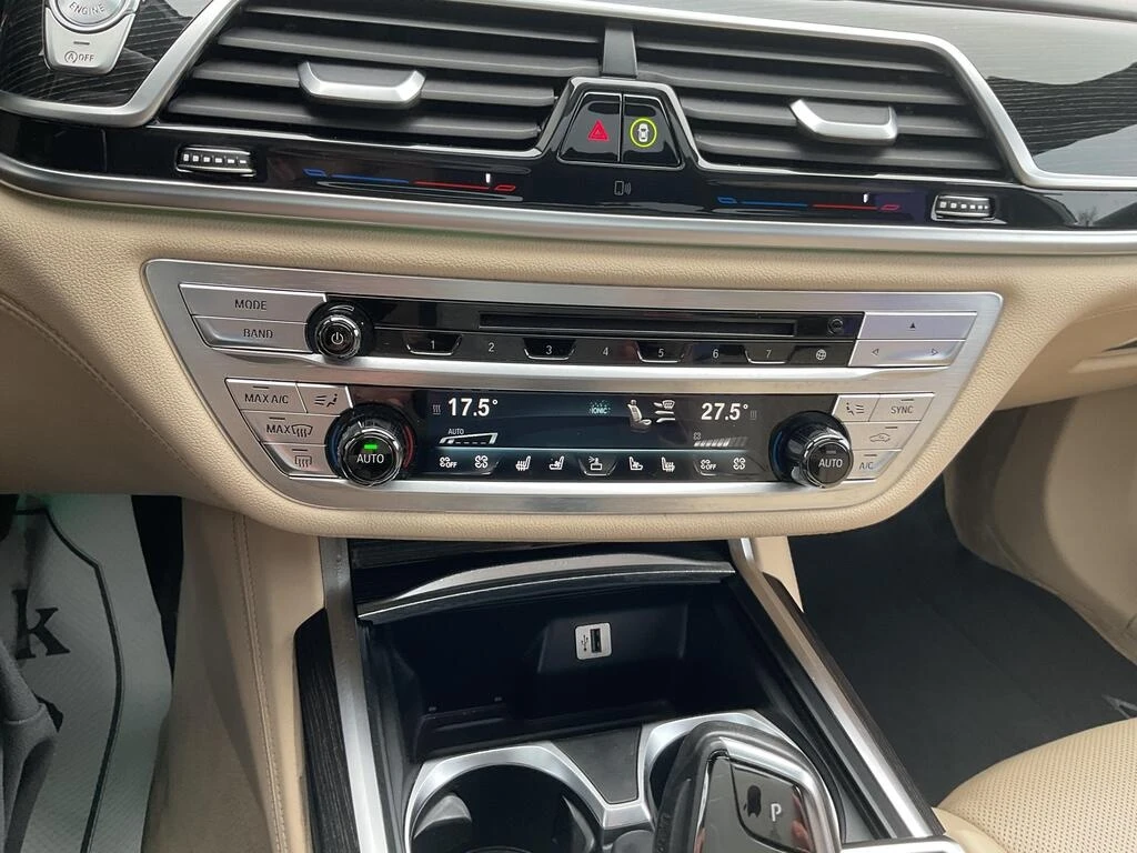 BMW 750 * Li xDrive * CARFAX * ���� �� �� | Mobile.bg � ����������� 11