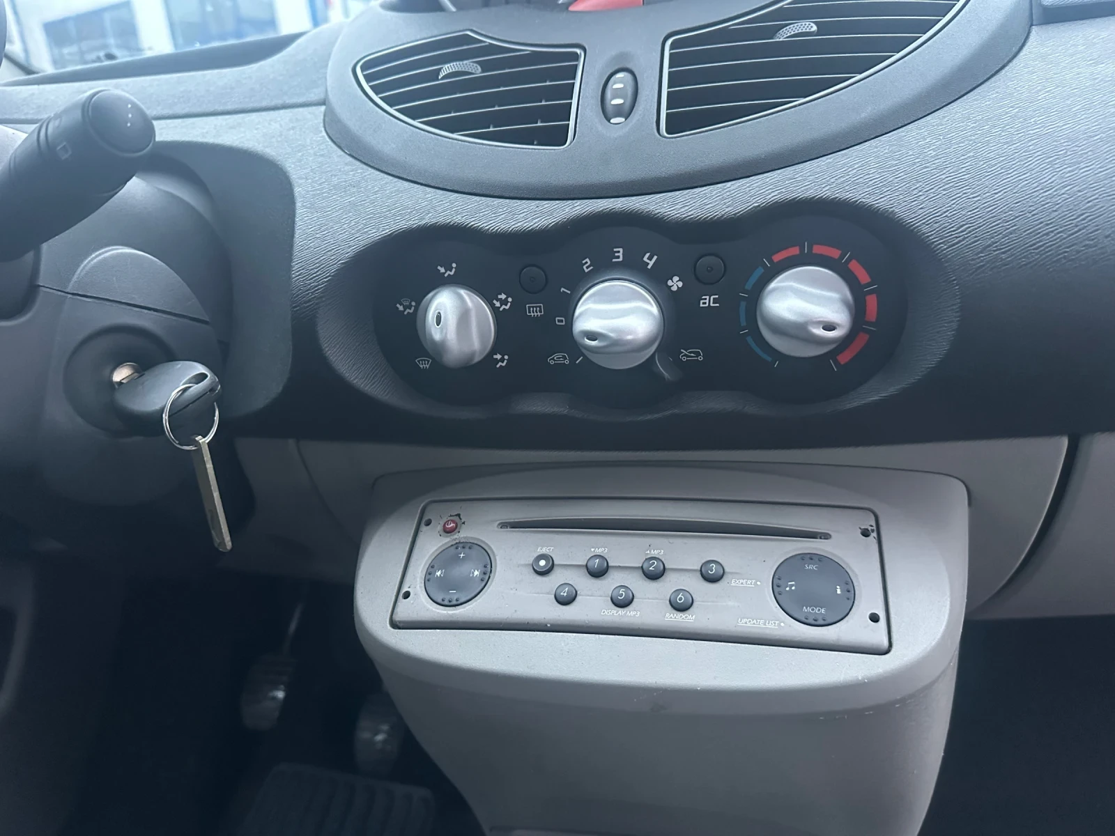 Renault Twingo ��� ���� 1.2 ������ 76�.� | Mobile.bg � ����������� 13