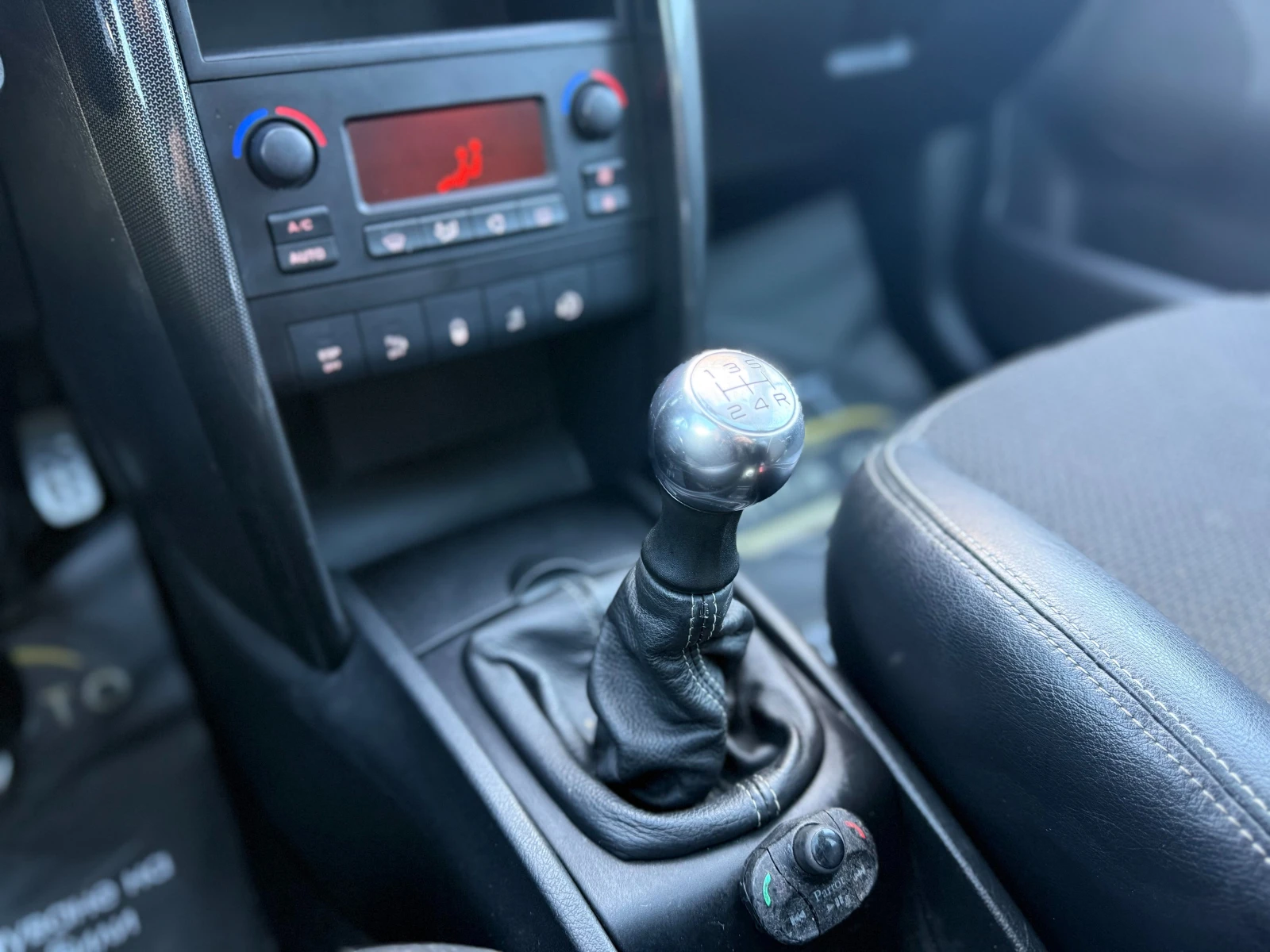 Peugeot 207 1.6i 120�.�. ����� ���������/����/�������� | Mobile.bg � ����������� 15