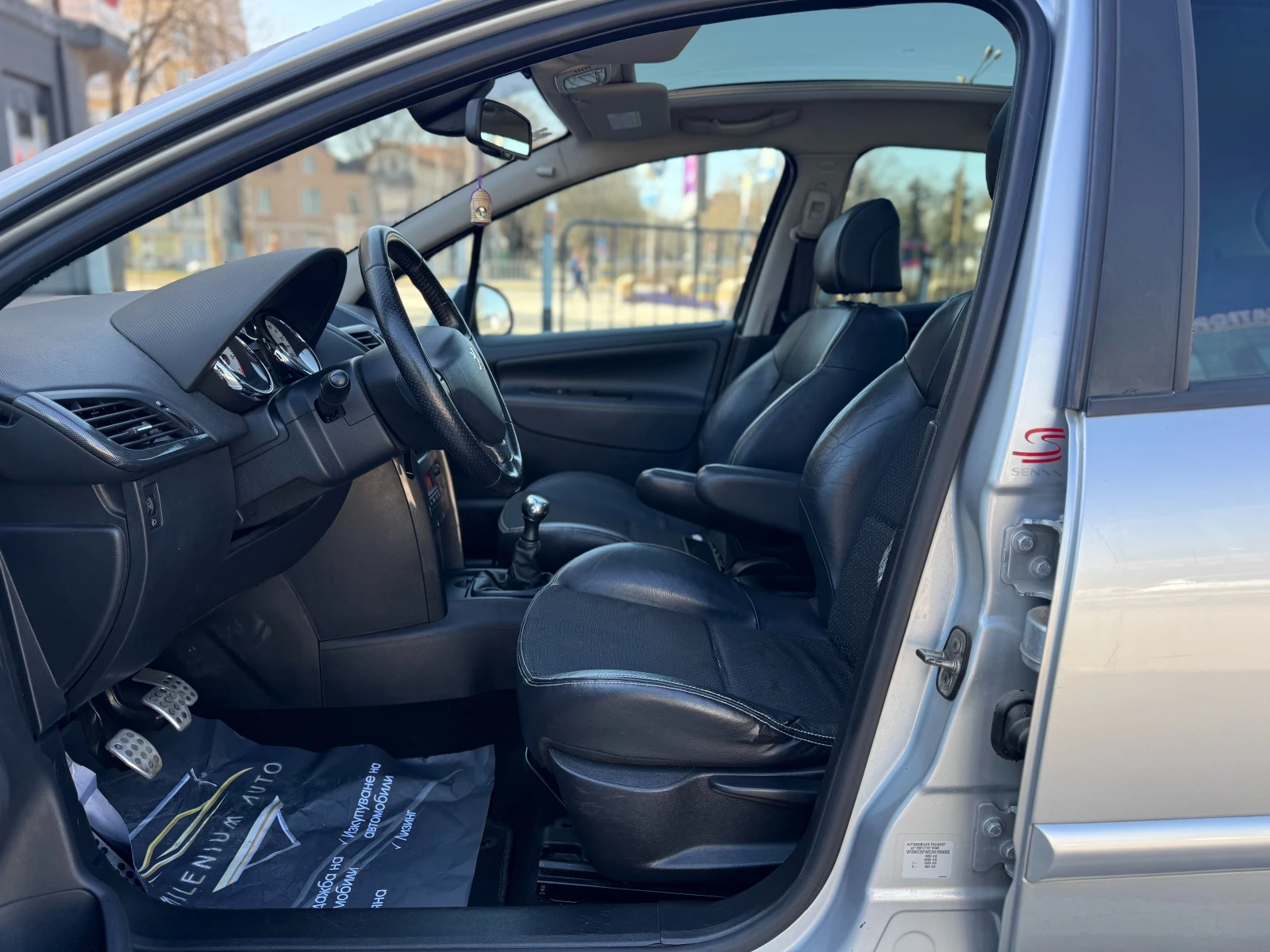 Peugeot 207 1.6i 120�.�. ����� ���������/����/�������� | Mobile.bg � ����������� 7