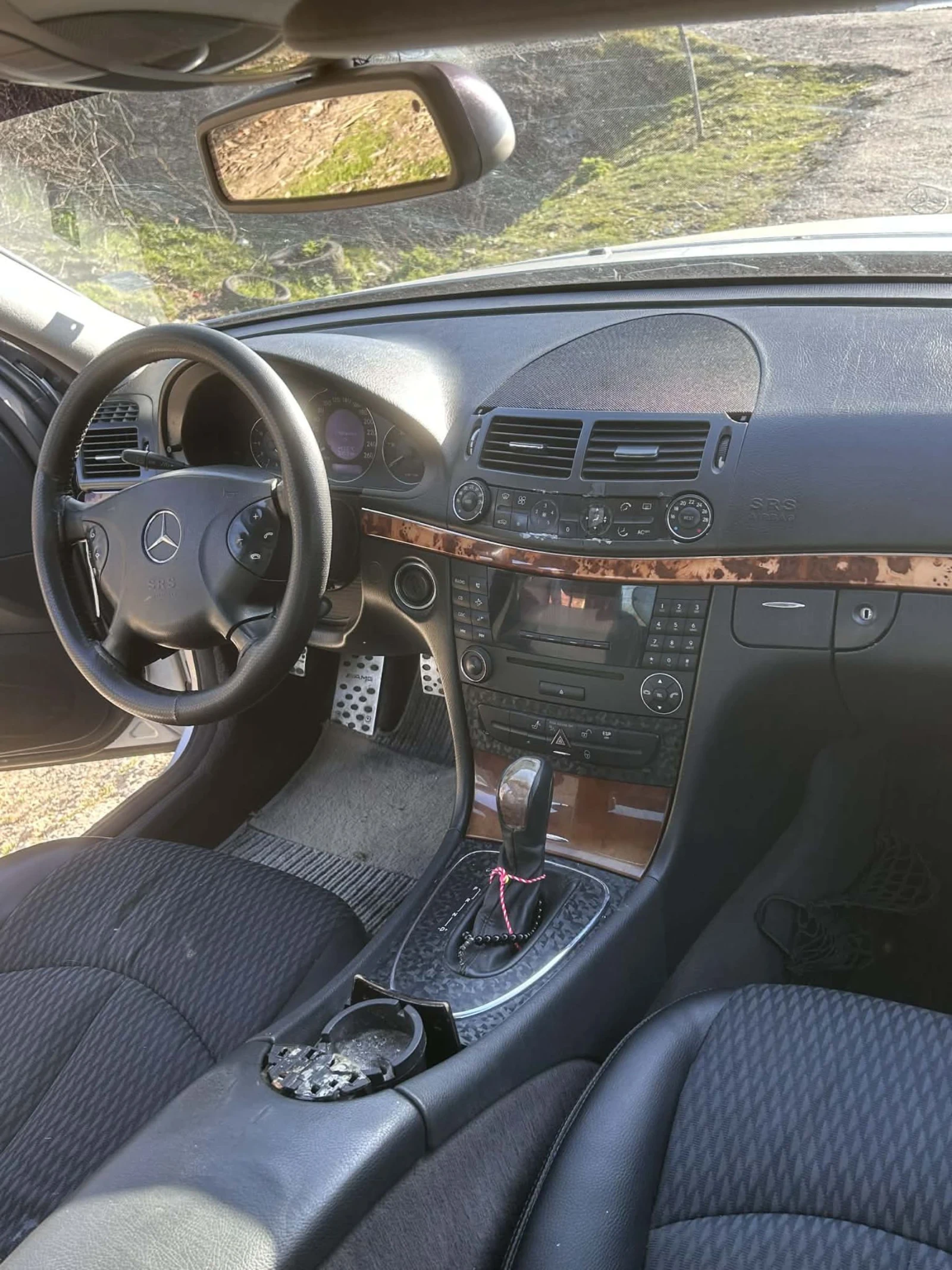 Mercedes-Benz 280, снимка 9 - Автомобили и джипове - 53839886