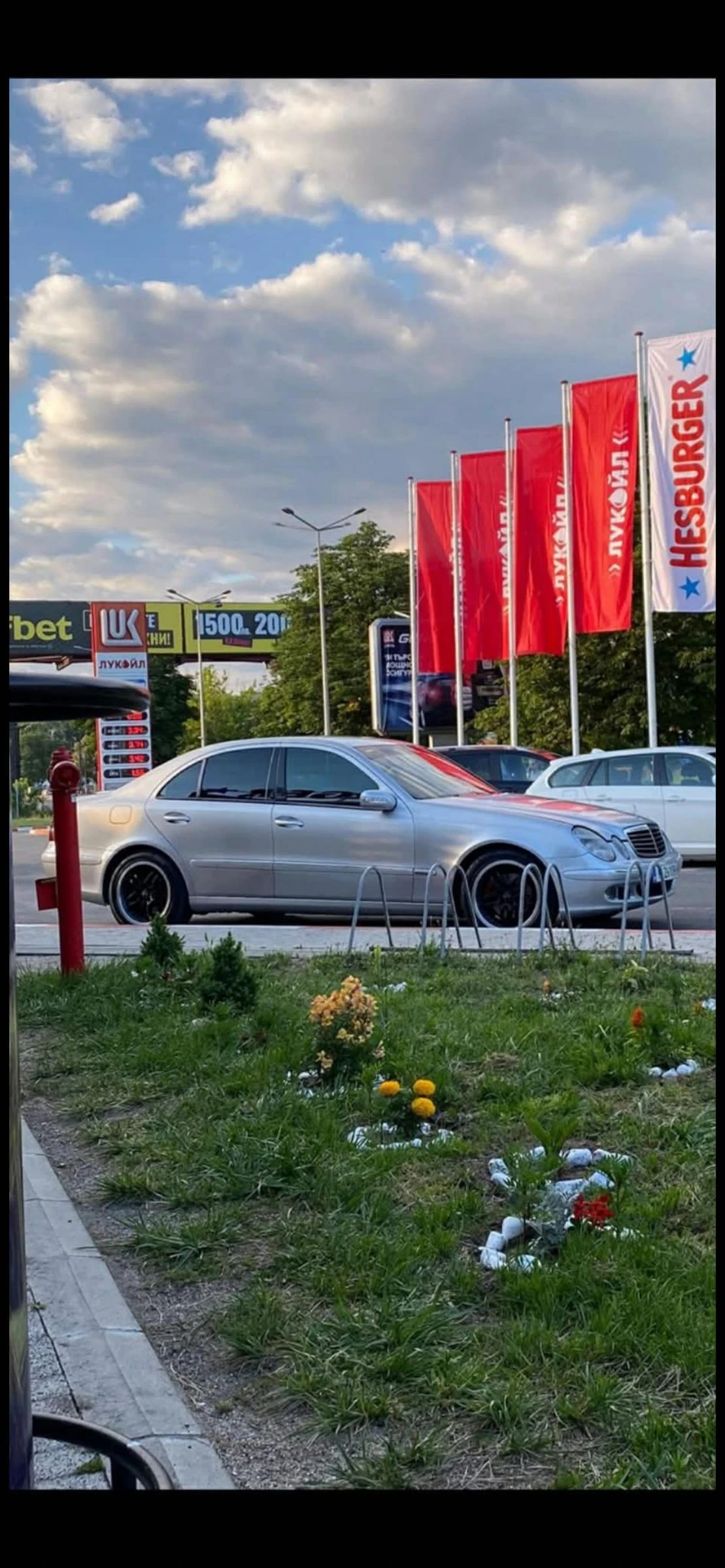 Mercedes-Benz 280, снимка 2 - Автомобили и джипове - 53839886