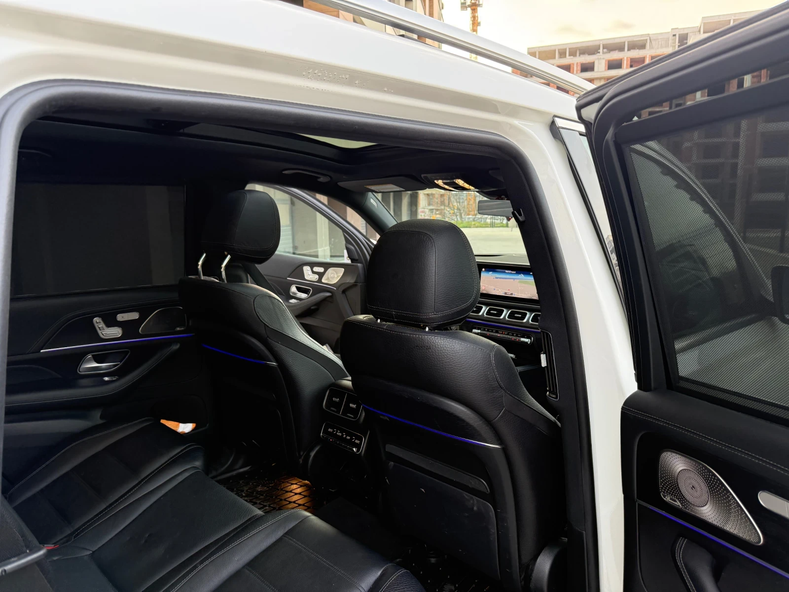 Mercedes-Benz GLS 450 AMG 50000км 7 местен, снимка 6 - Автомобили и джипове - 53923516