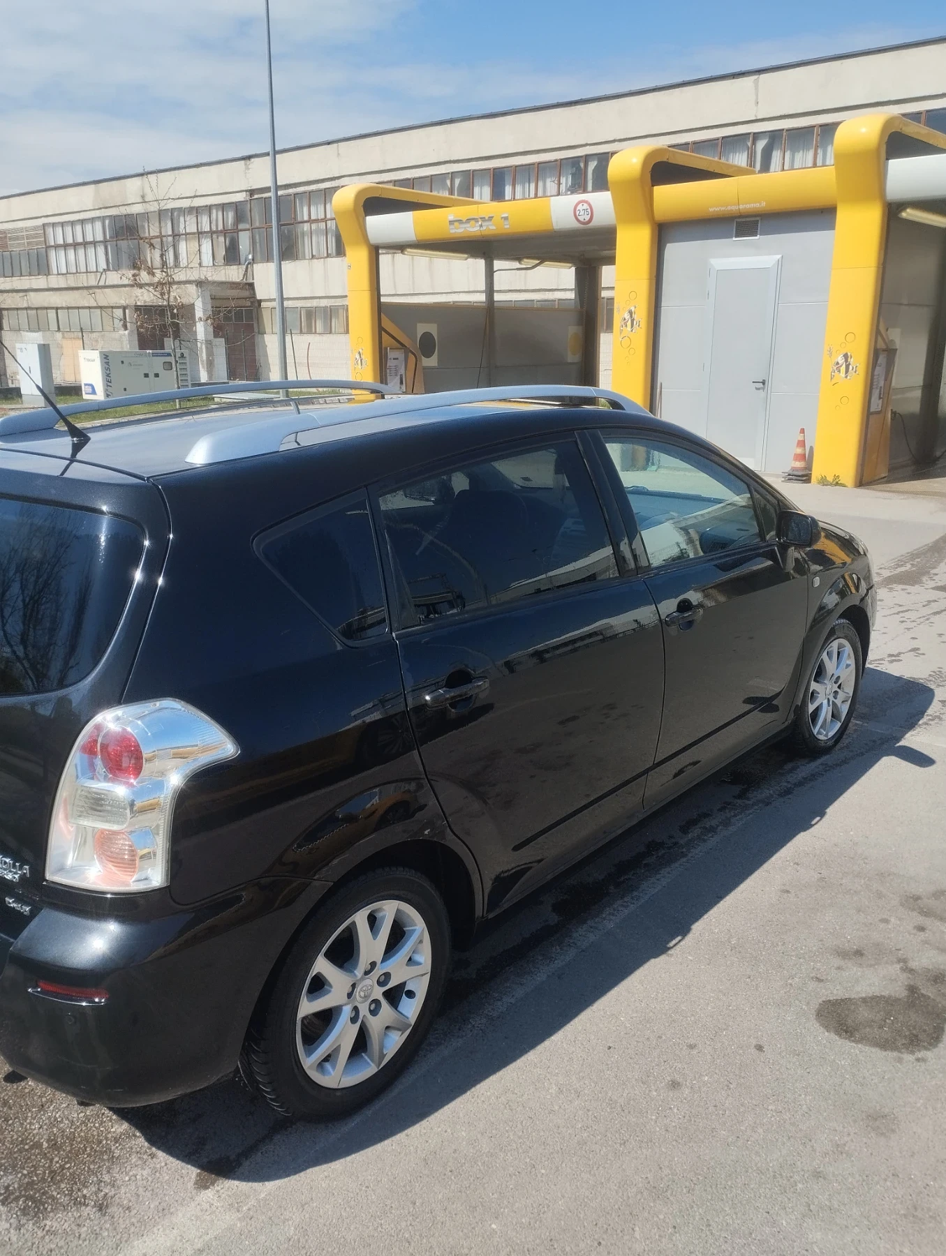Toyota Corolla verso, снимка 9 - Автомобили и джипове - 54171721