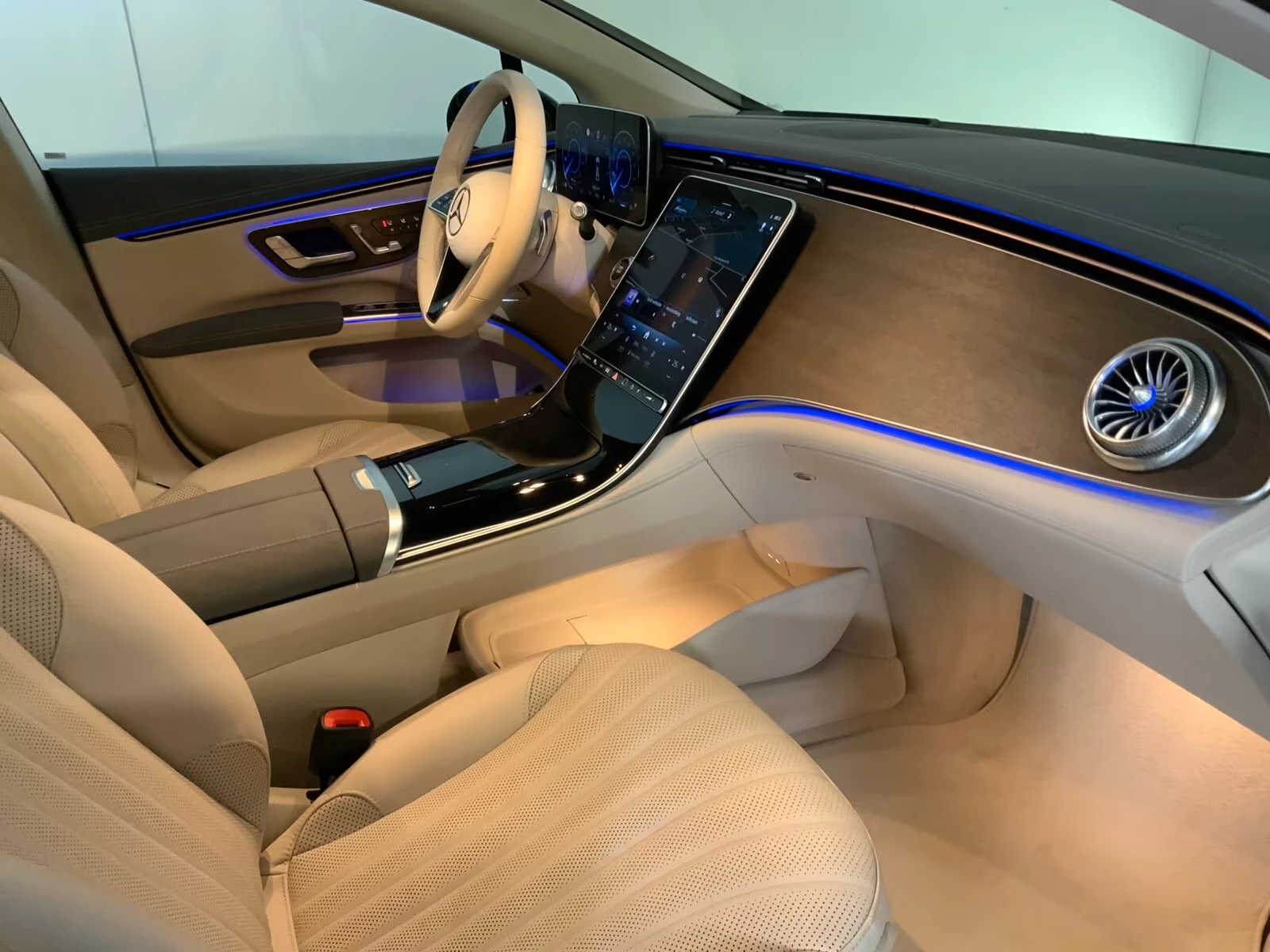 Mercedes-Benz EQS 450+ / AMG / PREMIUM / HE�D UP / 360/PANO | Mobile.bg � ����������� 6