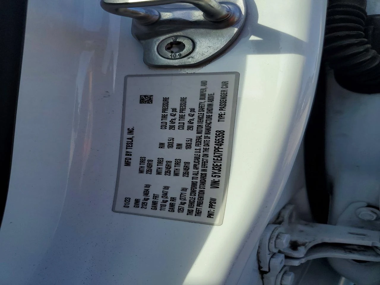 Tesla Model 3 * CARFAX* КРАЙНА ЦЕНА, снимка 12 - Автомобили и джипове - 54395799