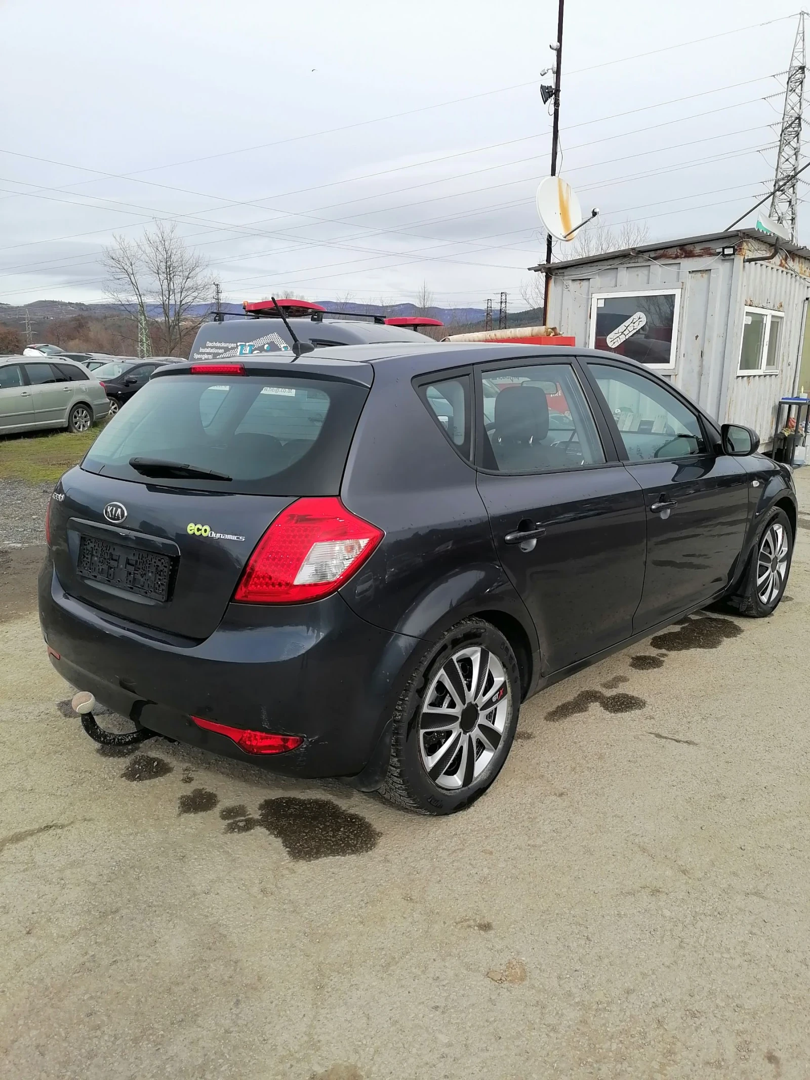 Kia Ceed, снимка 3 - Автомобили и джипове - 54862342